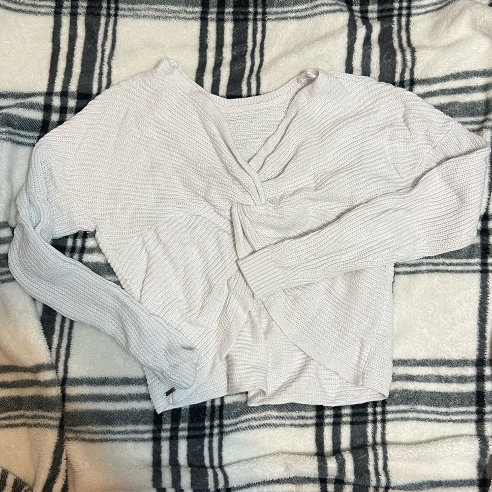Hollister twist sweater